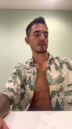 AlejandroAlpha webcam cam4 model stream image