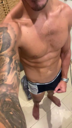 AlejandroAlpha webcam model stream image