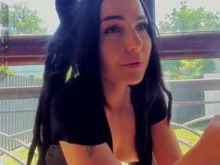 1munique webcam model stream image