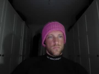 moms_little_monster webcam model stream image