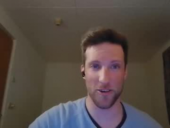 moms_little_monster webcam model stream image