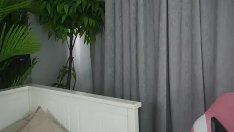 LanaReals webcam model stream image