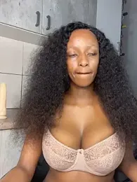 teddy04 webcam model stream image