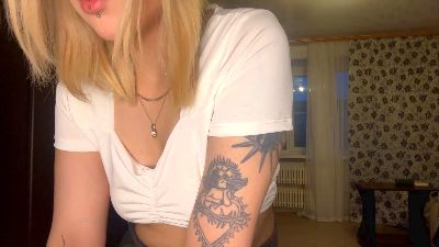 FeliceFountain webcam model stream image