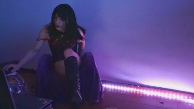 lucytv2 webcam model stream image