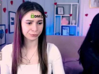 flora_ri webcam model stream image