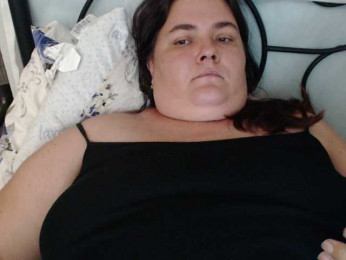 KittyDrive111 webcam model stream image