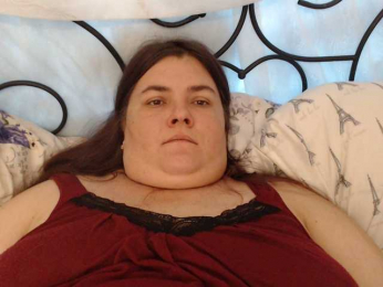 KittyDrive111 webcam model stream image