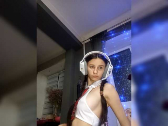 KikNika webcam model stream image