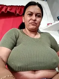 Horny-Mommy-Dirty webcam stripchat model stream image