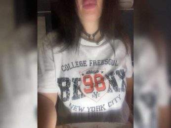 Vishenka777si webcam model stream image