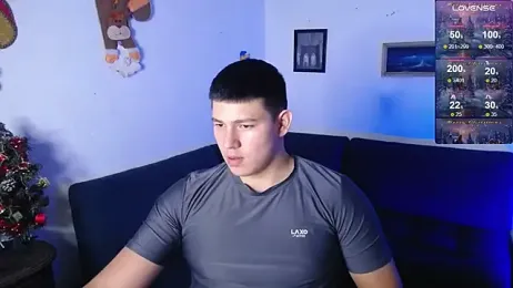 JamesCr_ webcam model stream image