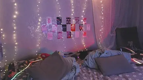 White_Truffle webcam stripchat model stream image