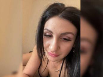 KrastyKiss webcam bongacams model stream image