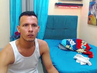 Aleex &amp; Master webcam model stream image