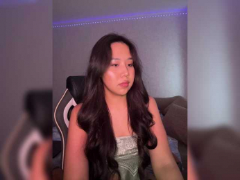 SweetFury webcam model stream image