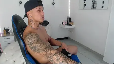 Leonard_Price webcam model stream image