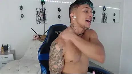Leonard_Price webcam model stream image