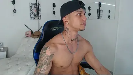 Leonard_Price webcam model stream image