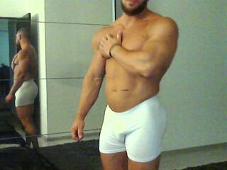 Kevin Muscle webcam model stream image