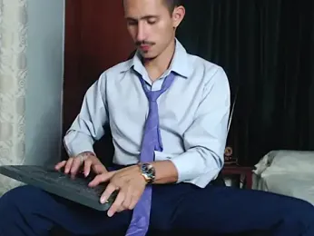 HomeAloneK webcam model stream image