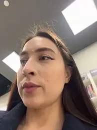 Holly_Play webcam stripchat model stream image