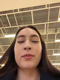 Holly_Play webcam stripchat model stream image