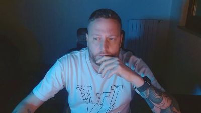 Gregg85 webcam model stream image