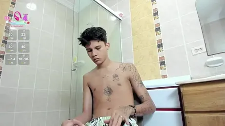 Axel_Night webcam model stream image