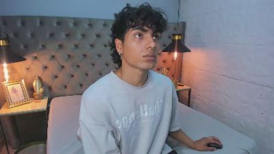 MattFiore webcam model stream image