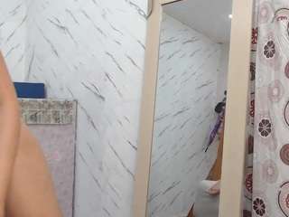 1cute1moon webcam model stream image