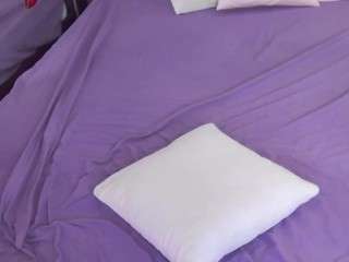 evapeachh webcam model stream image