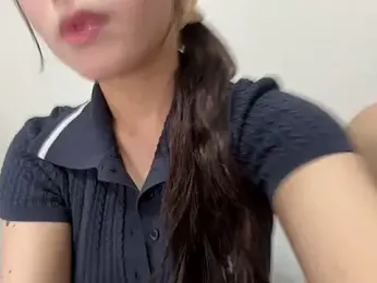 Riri__oo webcam model stream image