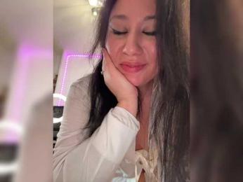 -Lune webcam model stream image