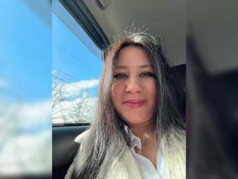 -Lune webcam model stream image