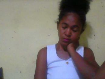 Sthela webcam model stream image