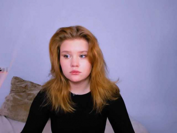 Lasey webcam model stream image