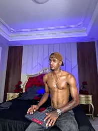 AaronCruz_ webcam stripchat model stream image