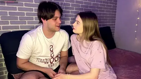 fetchingcouplee webcam model stream image