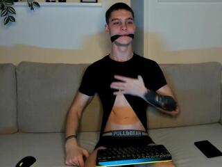 Adam Porrter webcam model stream image