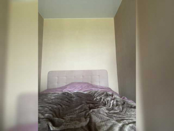 NM2025 webcam model stream image