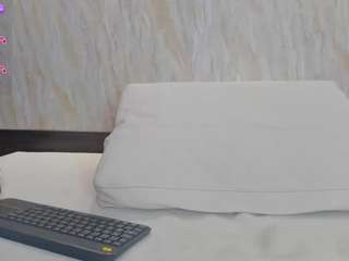 alyson-clarck webcam model stream image
