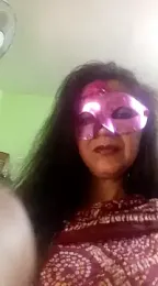 DesiMuffin webcam model stream image