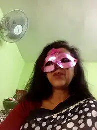 DesiMuffin webcam model stream image