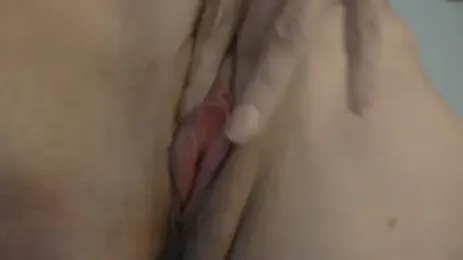 WhiteQueen888 webcam preview