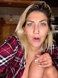 LittleMissEeve webcam stripchat model stream image