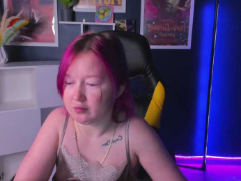 Sara-Moor webcam model stream image