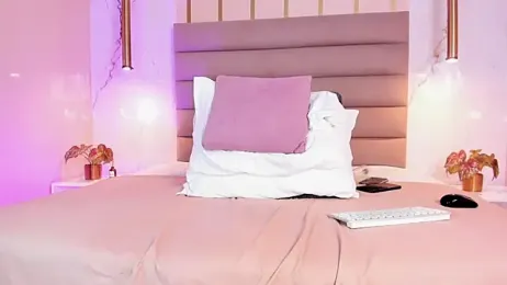 Scarleett_22 webcam model stream image