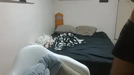 TTBM22cmrebeumuscle webcam model stream image