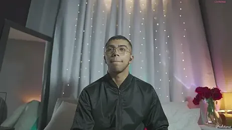 Colstorw_ webcam model stream image